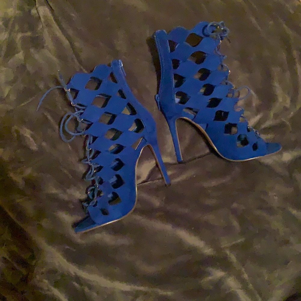 Size 7 Lace Up Heels